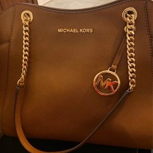 Michael Kors purse